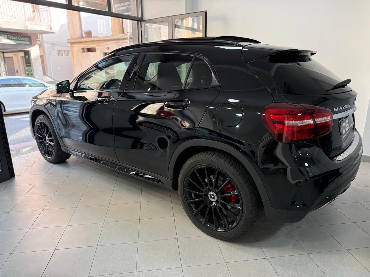 Mercedes-benz GLA 200 d AUTOMATIC PREMIUM NIGHT ED