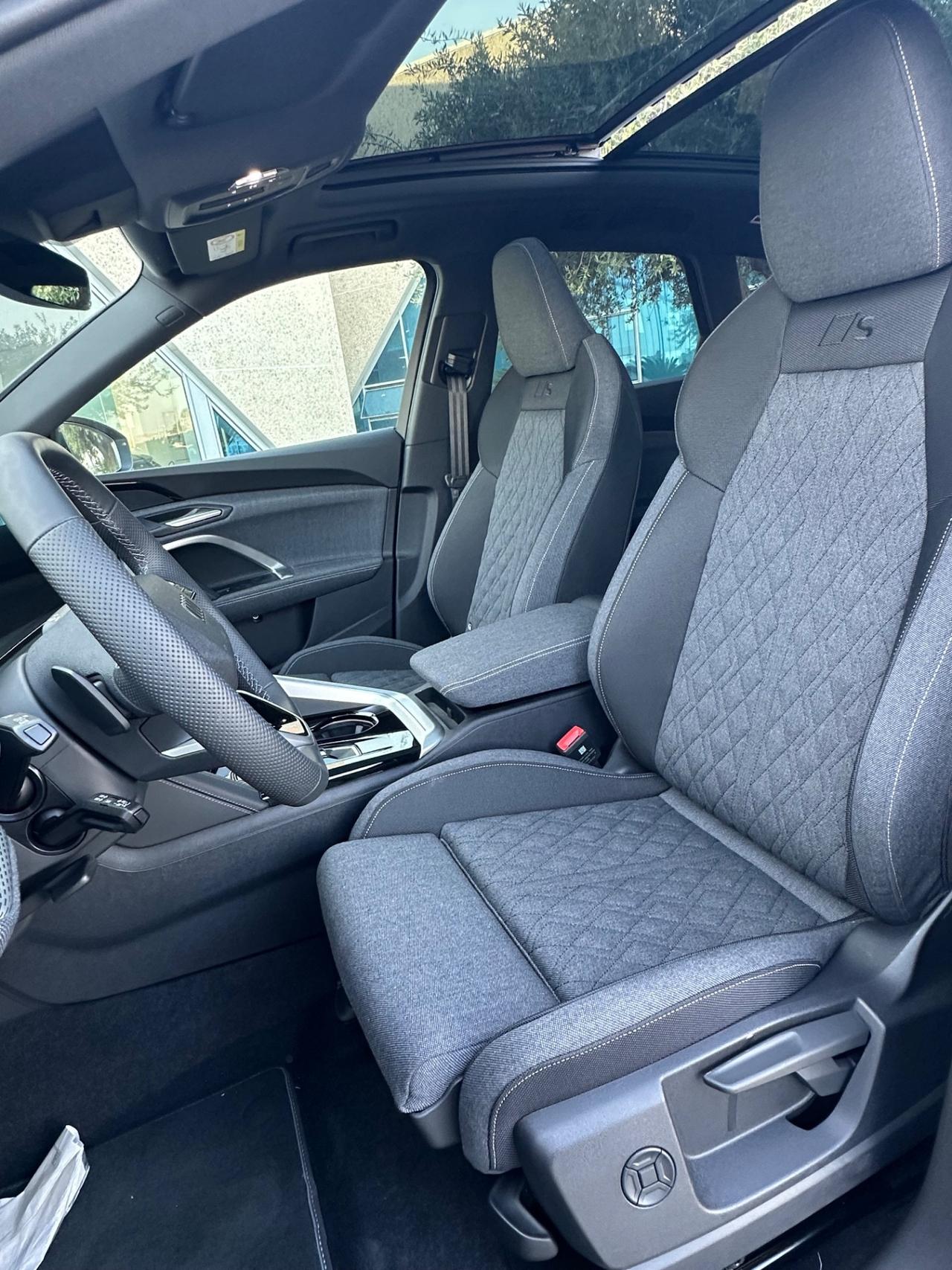 Audi Q5 Sline quattro possibilità noleggio no scoring