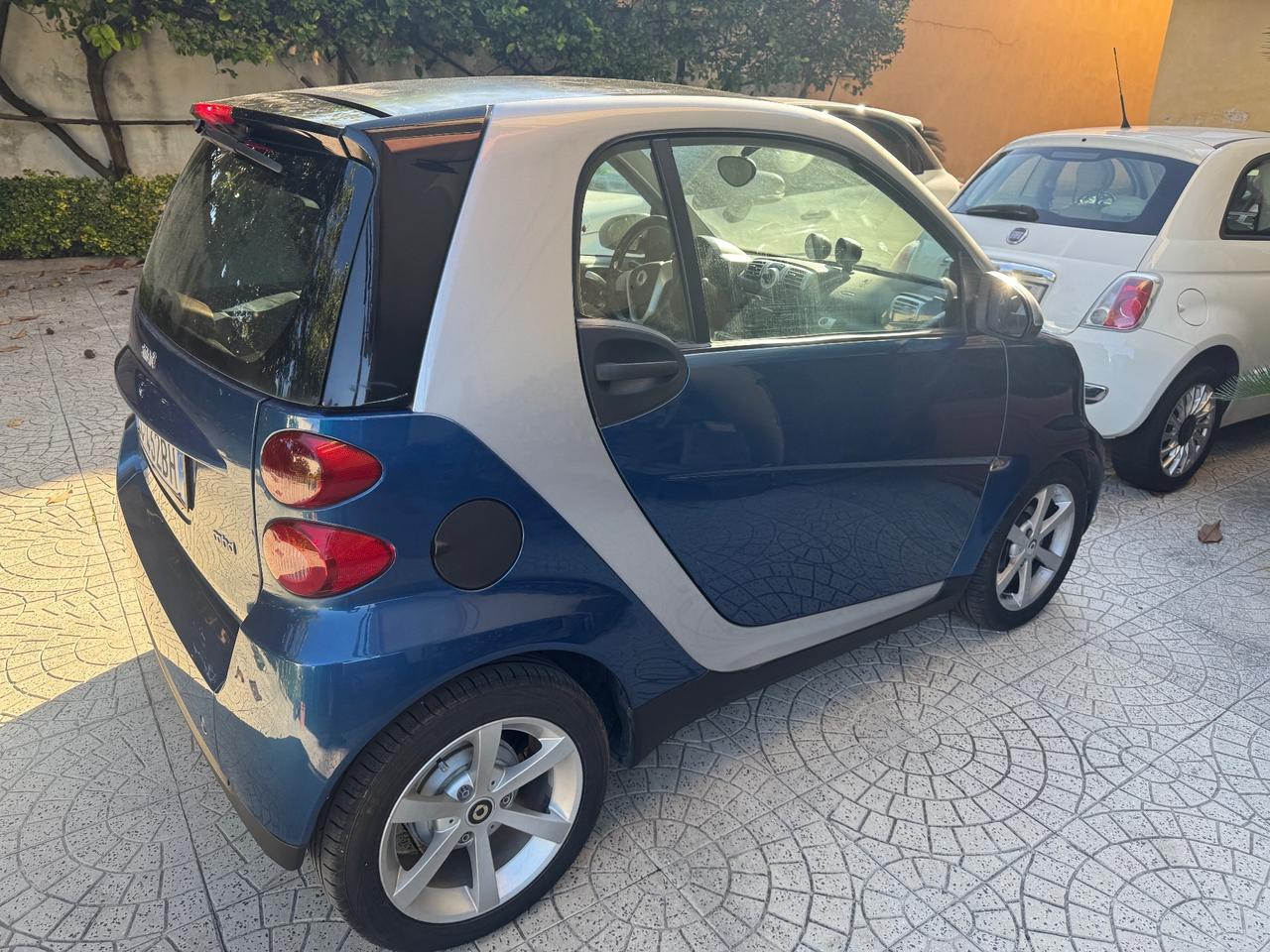 Smart ForTwo 1000 62 kW coupé pulse