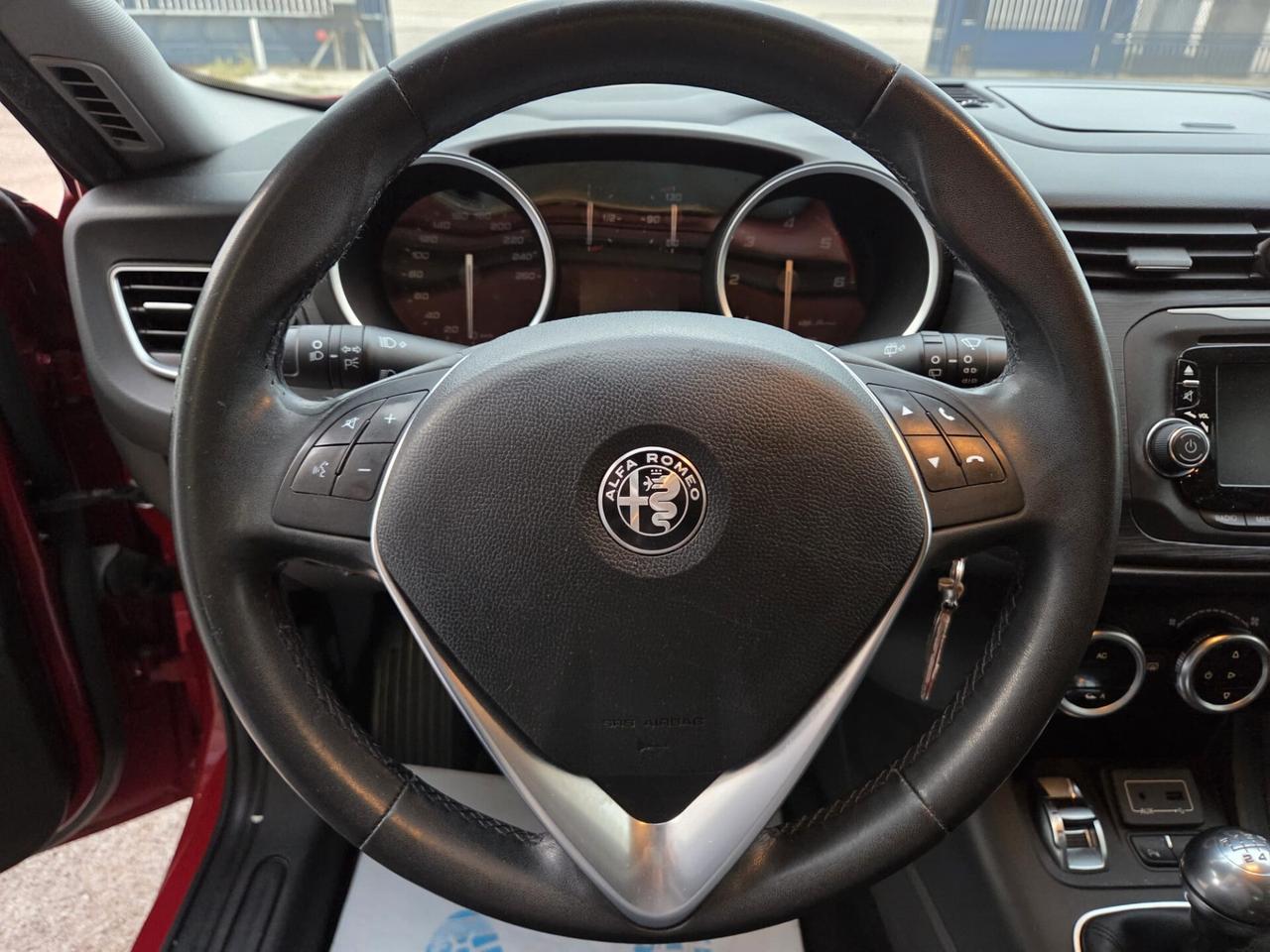 Alfa Romeo Giulietta 1.6 JTDm-2 120 CV Distinctive