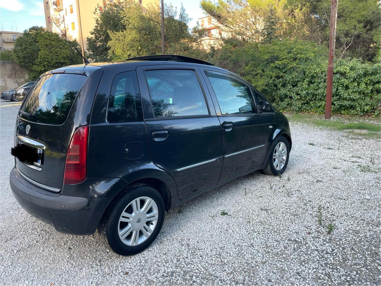 Lancia MUSA 1.9 Multijet Oro