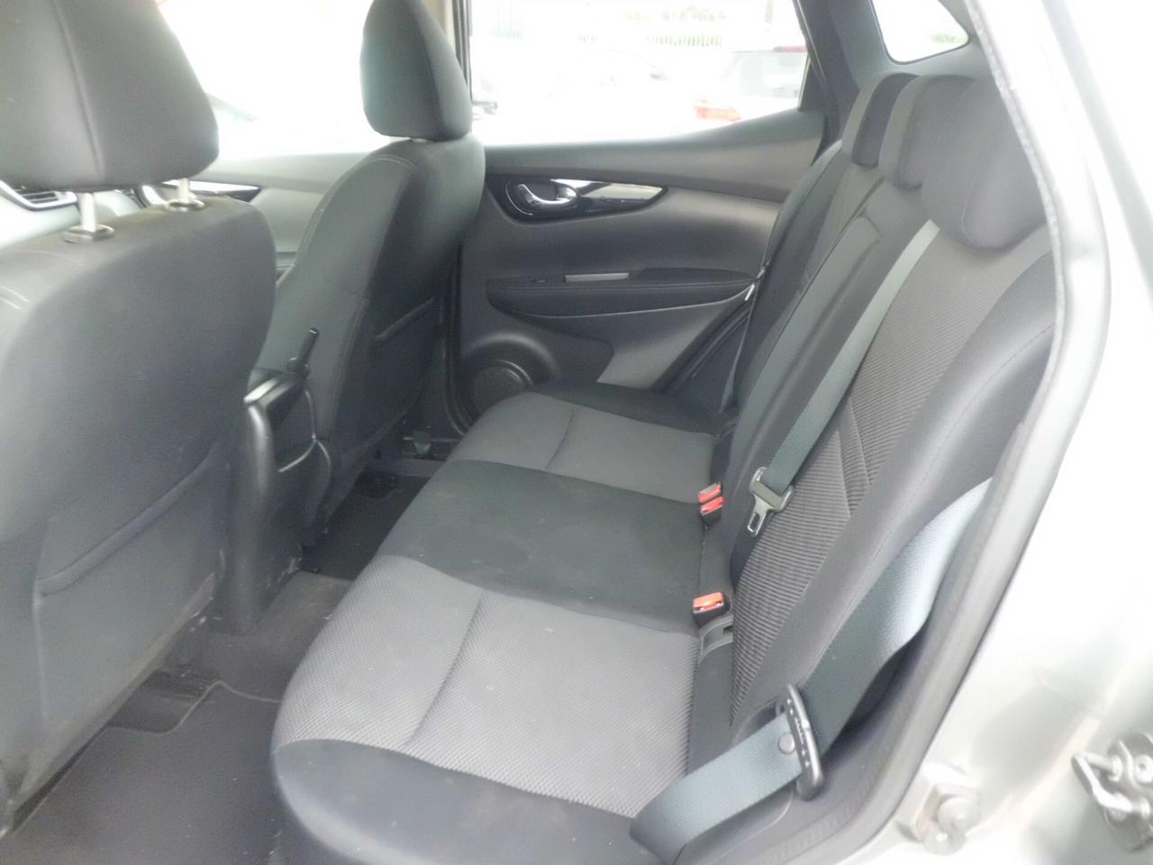 Nissan Qashqai 1.5 dCi N-Connecta DISPONIBILE 1 PEZZO AUTOMATICO 2016