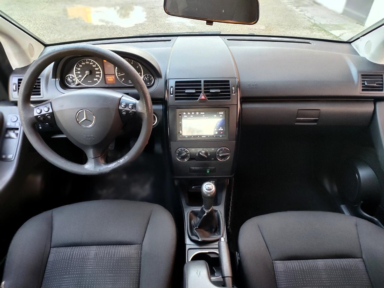 Mercedes-benz A 160 BlueEFFICIENCY Elegance