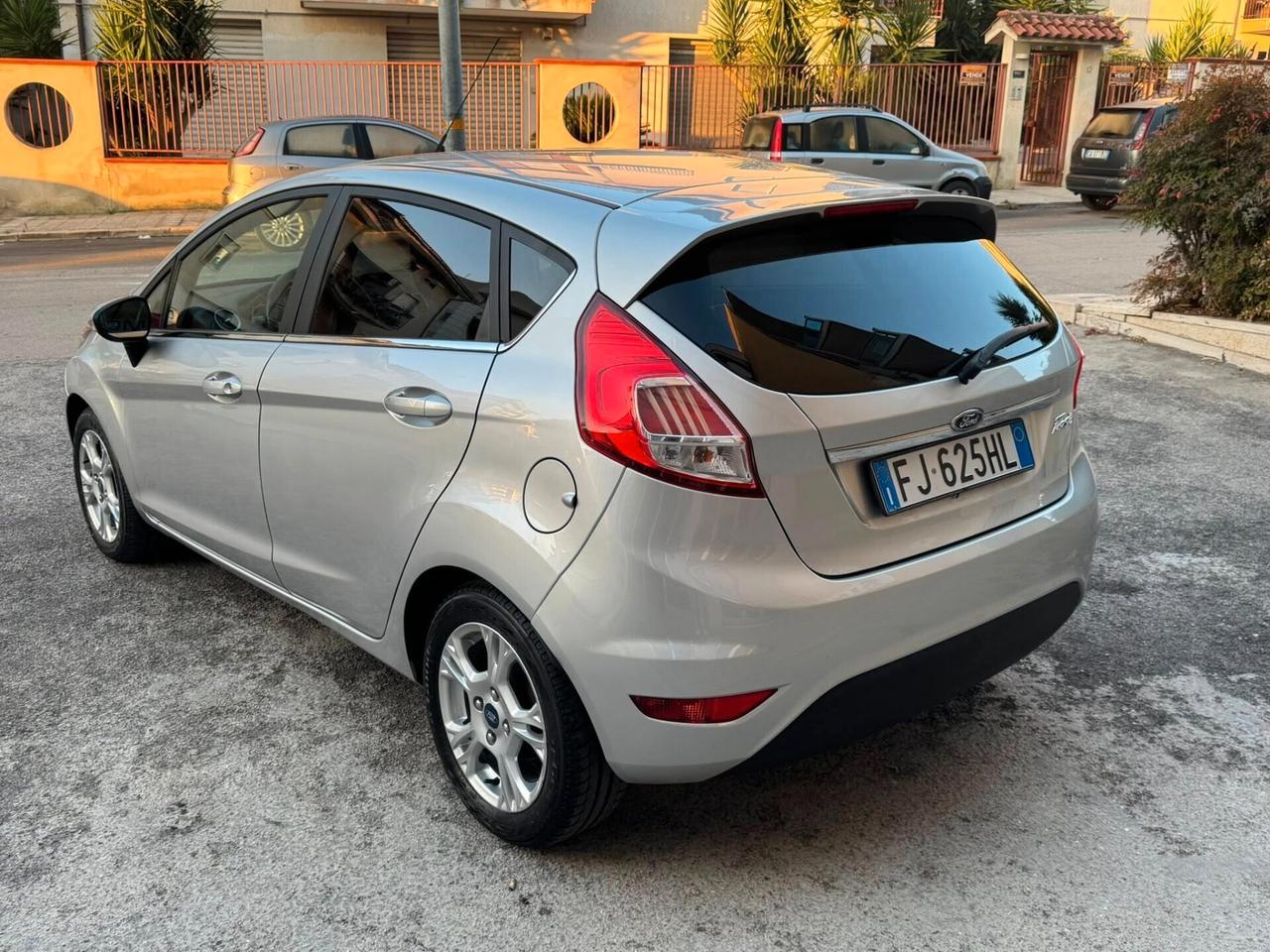 FORD FIESTA 1.5 TDCI 75 CV. E6 TITANIUM NAVI+CERCHI