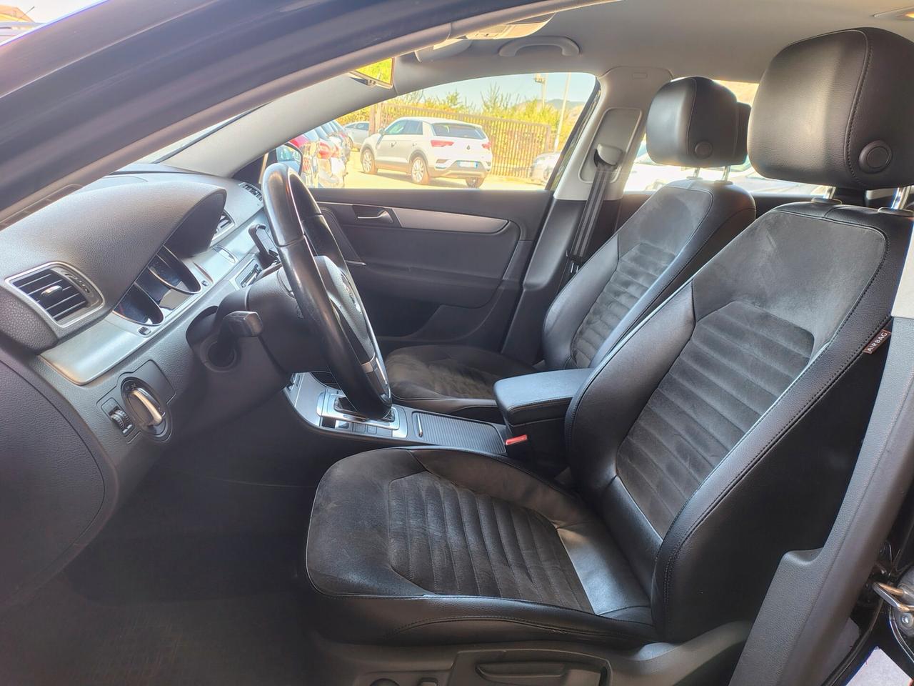 Volkswagen Passat 2.0 TDI DSG Highline BlueM. Tech.