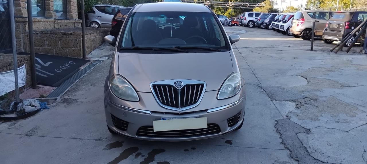 Lancia MUSA 1.4 cambio automático