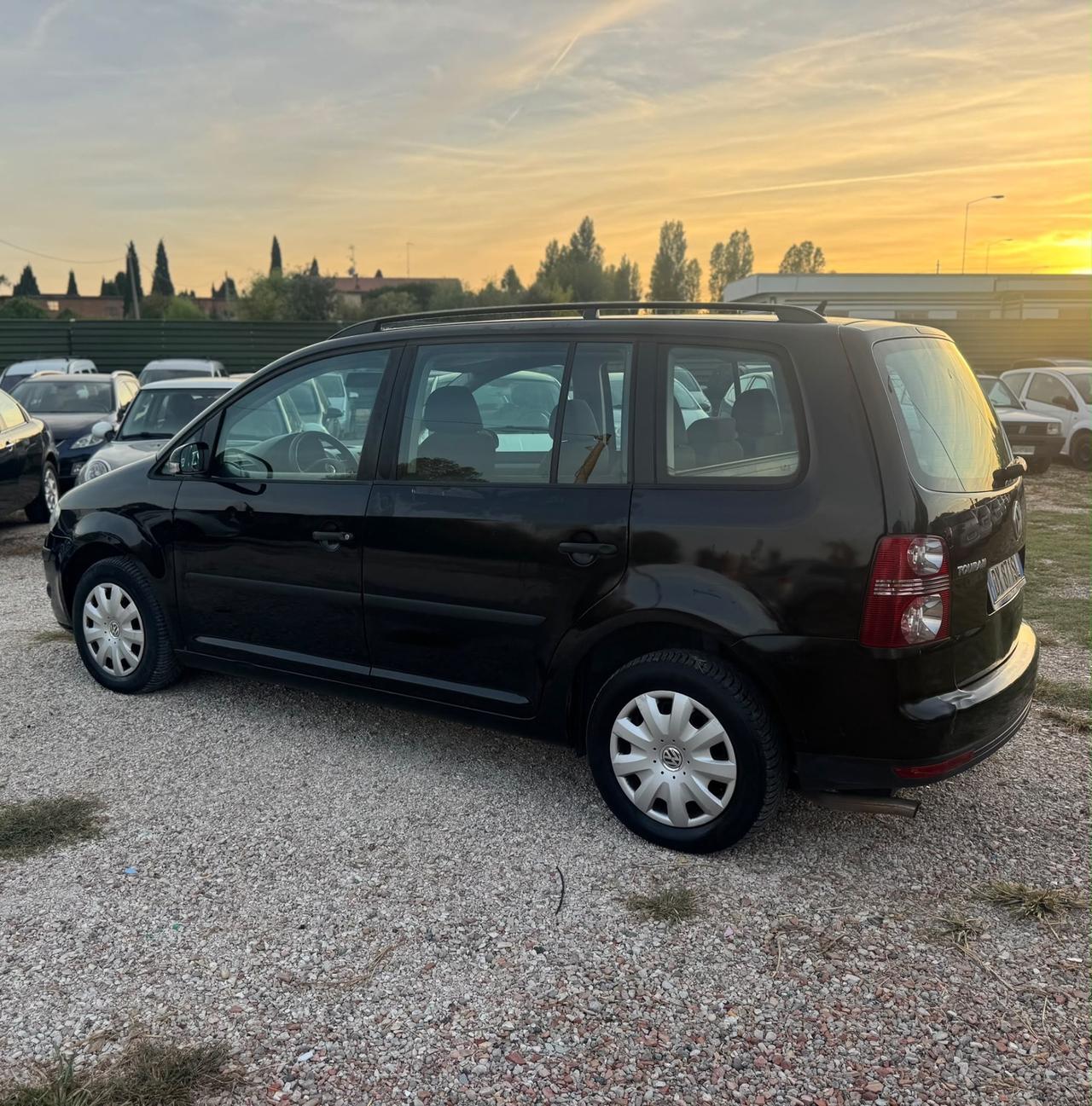 Volkswagen Touran 2.0 Trendline Ecofuel 7 P.ti