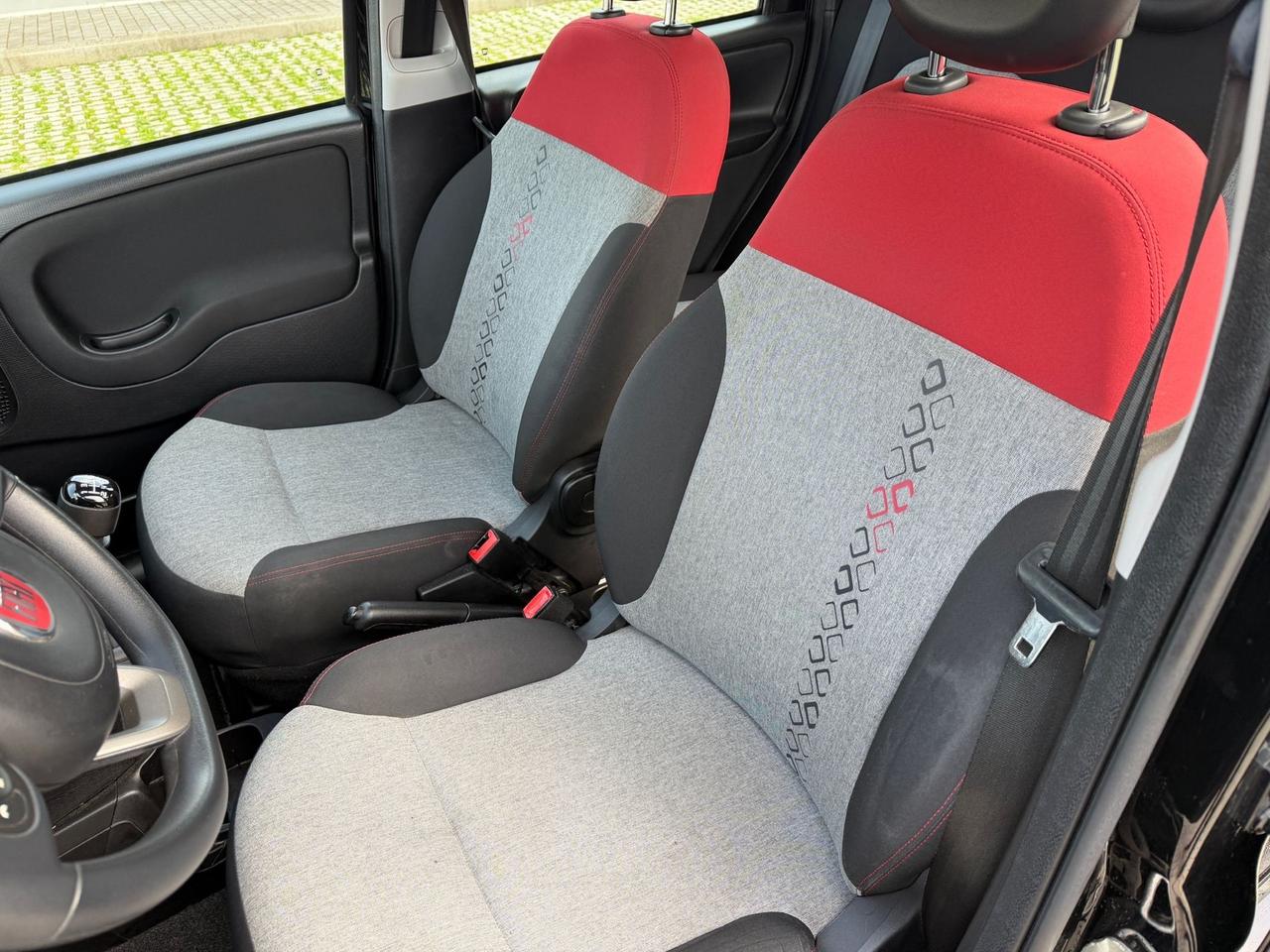 Fiat Panda 1.2 Lounge *NEOPATENTATI*
