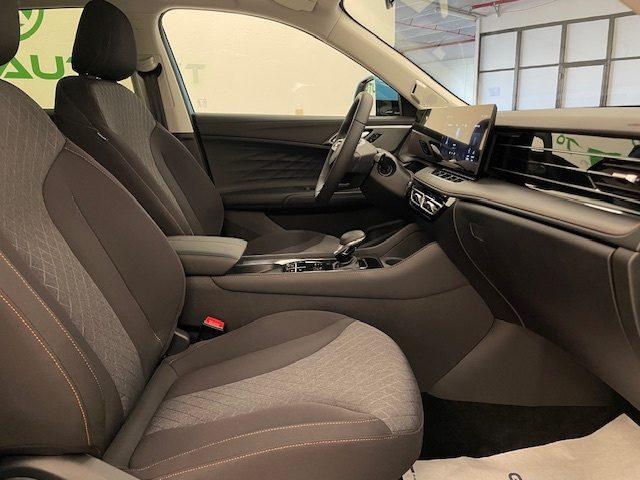 MG HS NEW 1.5 T DCT COM