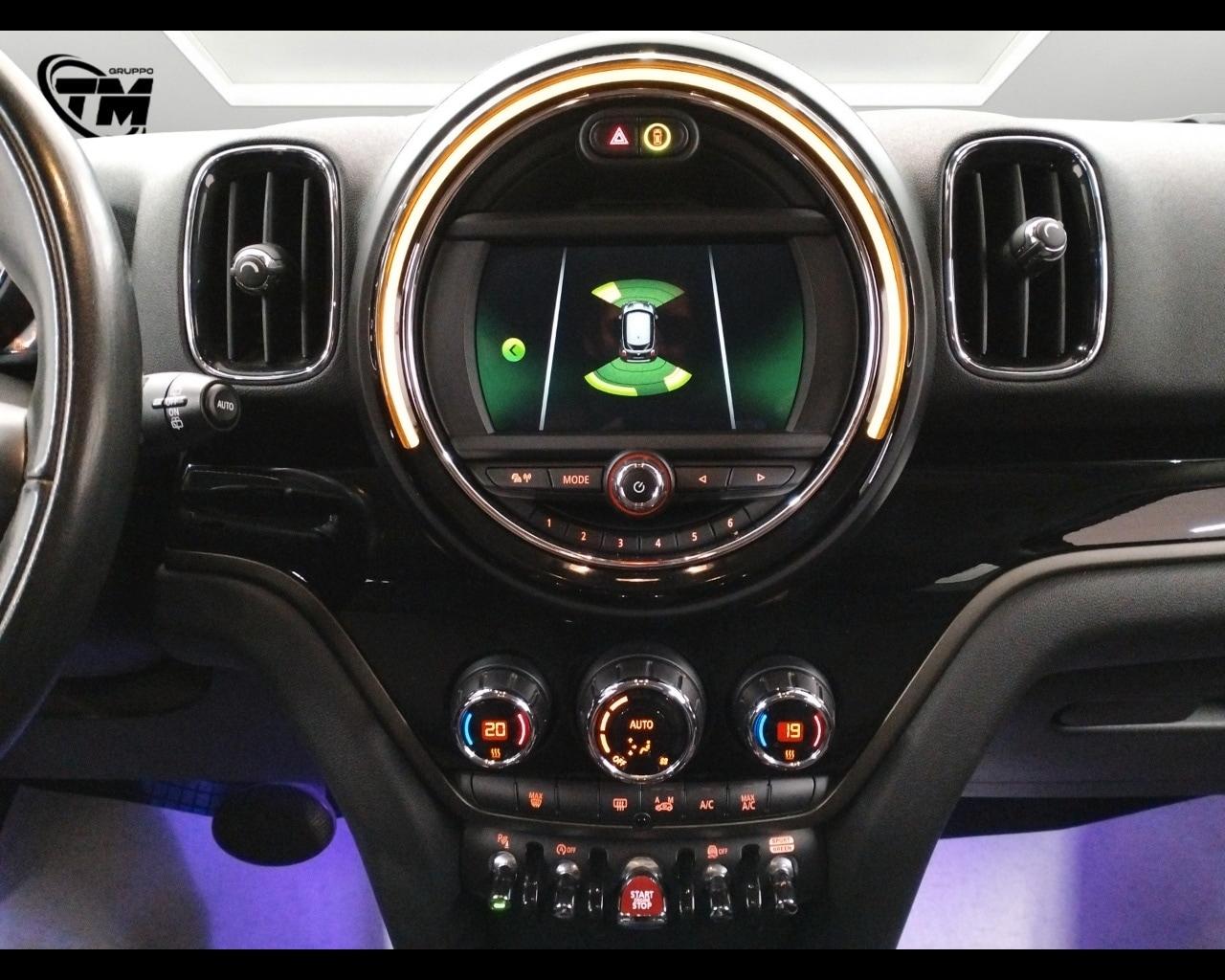 MINI Mini Countrym.(F60) Mini 2.0 Cooper D Hype...