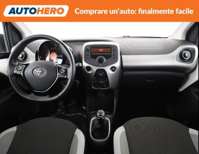 TOYOTA Aygo 1.0 VVT-i 69 CV 5 porte x-cool