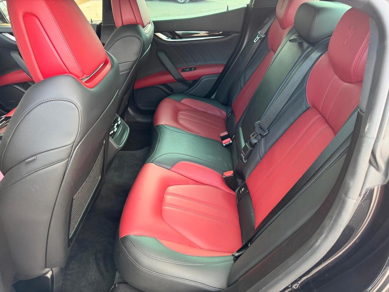 Maserati Ghibli V6 ds "RIBELLE ONE OF 200 LIM. EDITION" 275cv