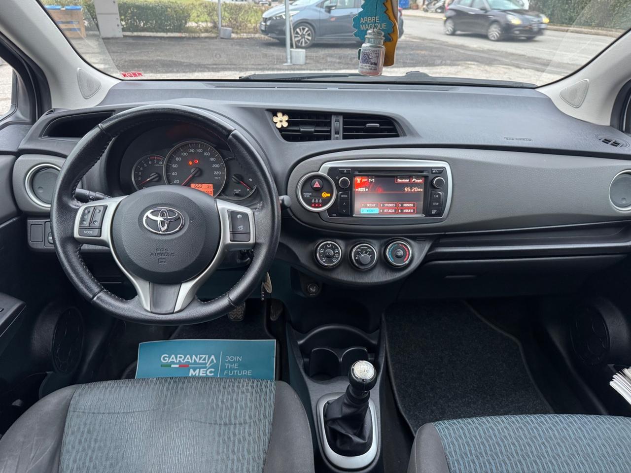 Toyota Yaris 1.0 5 porte Lounge