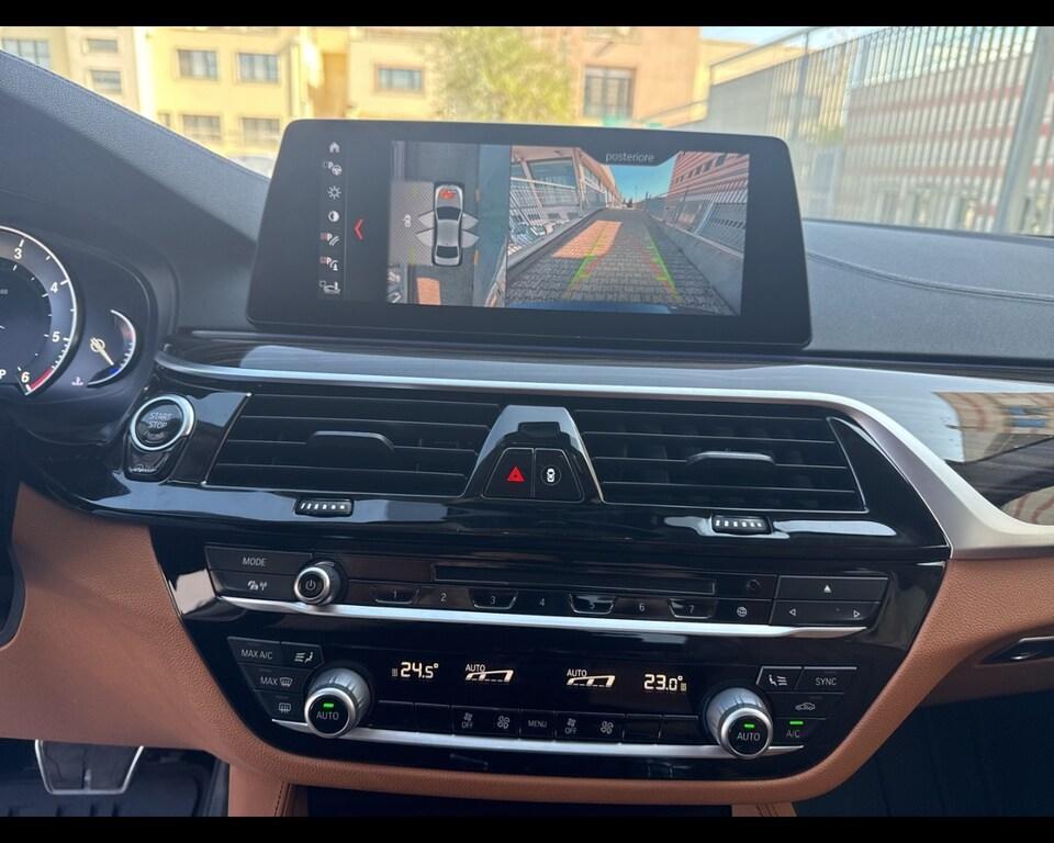 BMW Serie 5 Berlina 520 d Luxury xDrive Steptronic