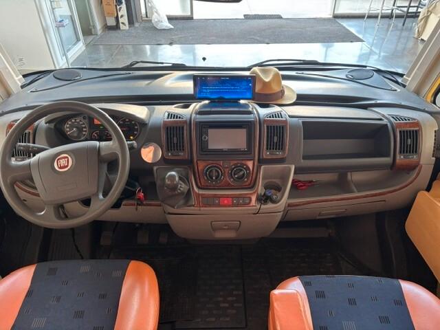 MOTORHOME Dethleffs GLOBEBUS 6M.