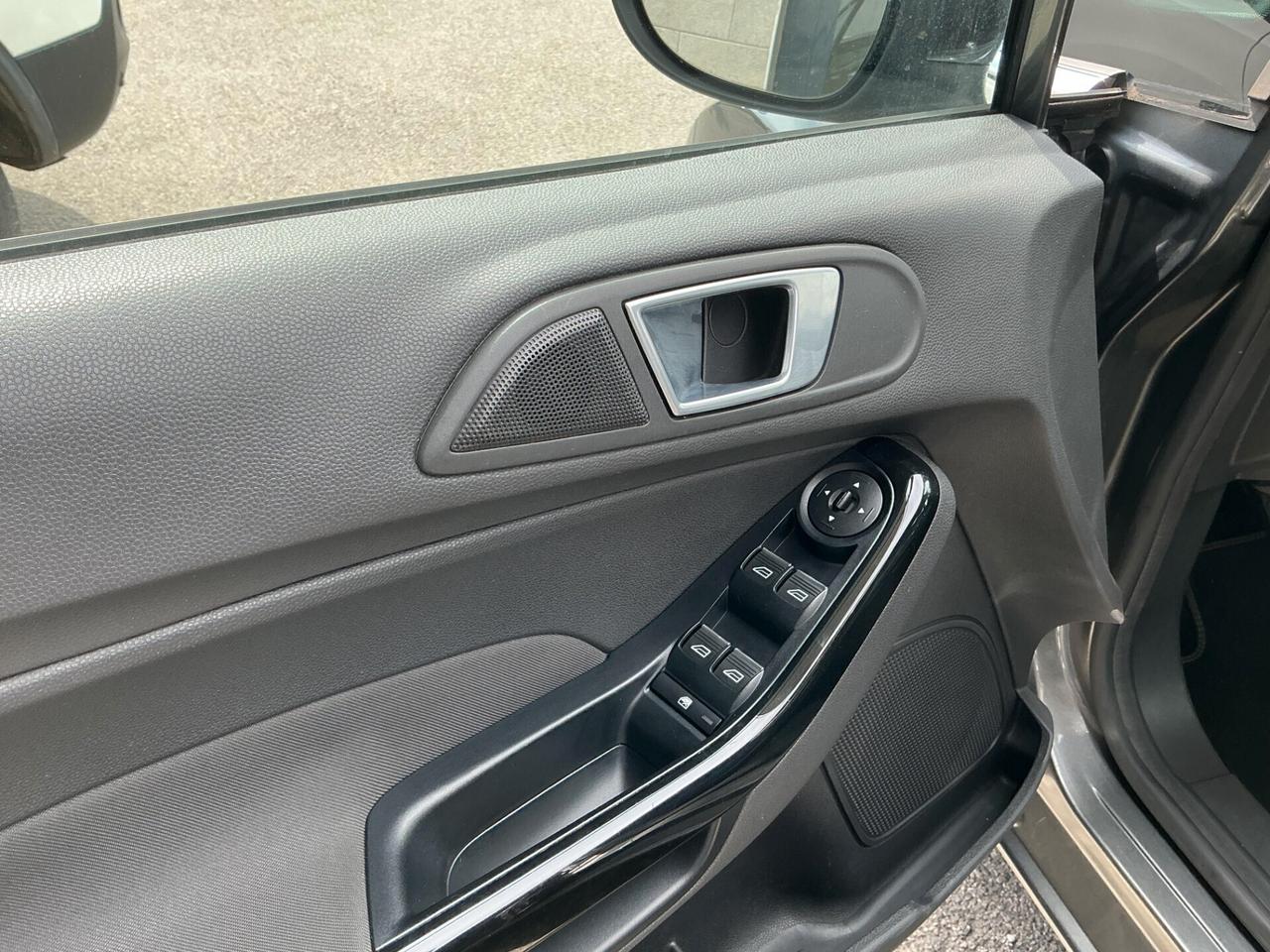 Ford Fiesta 1.4 GPL Neopatentati