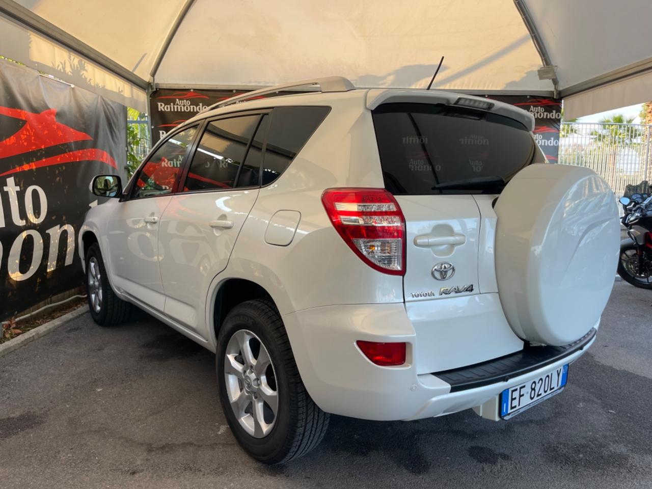 Toyota RAV 4 2.2 D-4D 150 CV