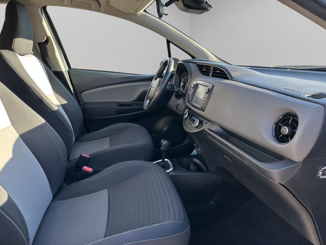 TOYOTA Yaris 1.5 Hybrid 5 porte Business