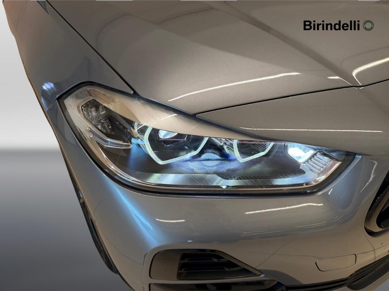 BMW X2 (F39) - X2 sDrive18d Business-X