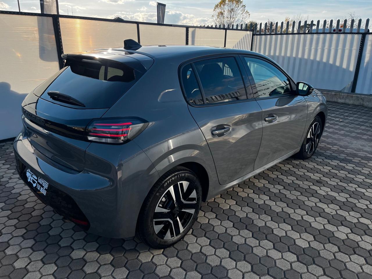 Peugeot 208 PureTech 100 Stop&Start 5 porte Allure *PROMO FINE ANNO*