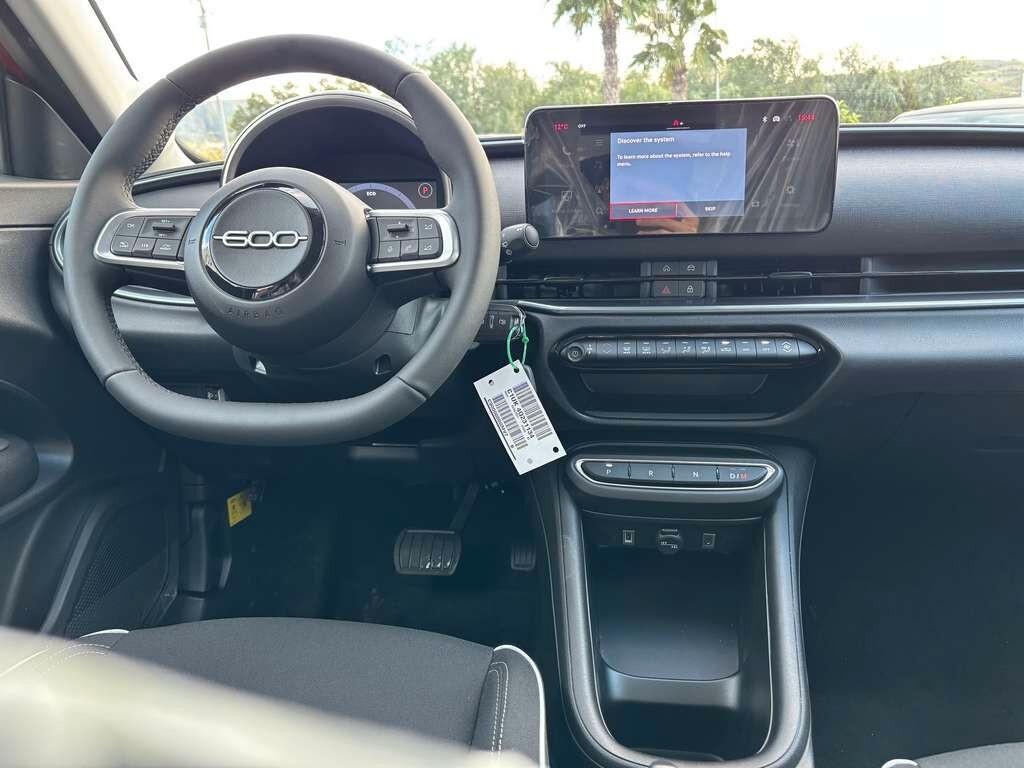Fiat 600 Hybrid 110 CV DCT MHEV Pop KM 0 IVA ESPOSTA Tua a solo 199 Euro al mese