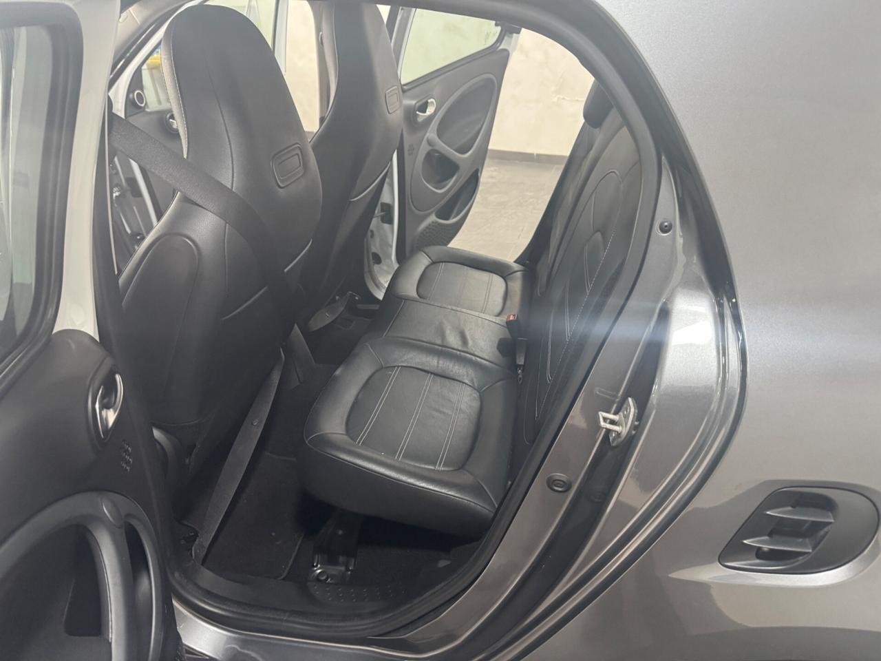 Smart ForFour EQ Passion ELETTRICA