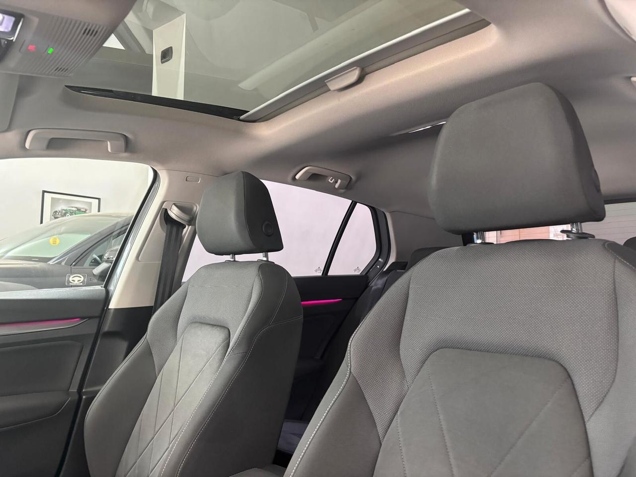 VOLKSWAGEN GOLF 1.5 ETSI 1ST EDITION NAVI-LED-TETTO