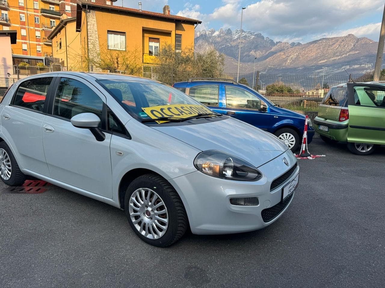 Grande Punto benzina neo patentati euro 5