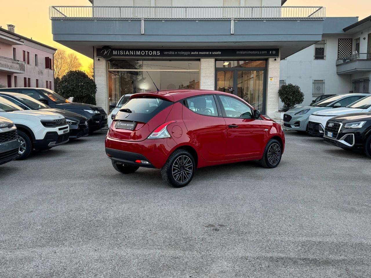 Lancia Ypsilon 1.2 69 CV 5 porte GPL Ecochic Elefantino Blu