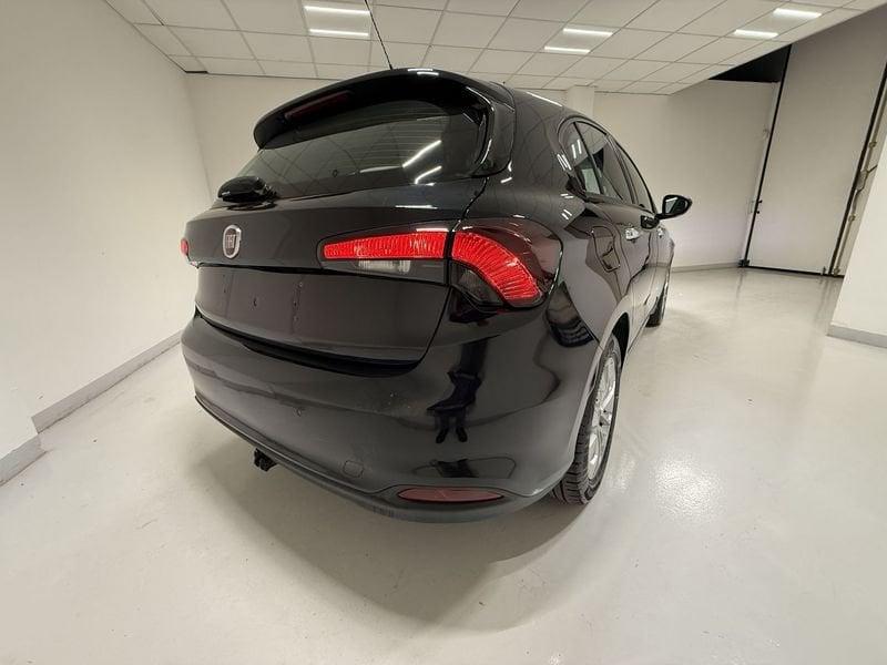 FIAT Tipo Tipo 1.4 5Pt Lounge