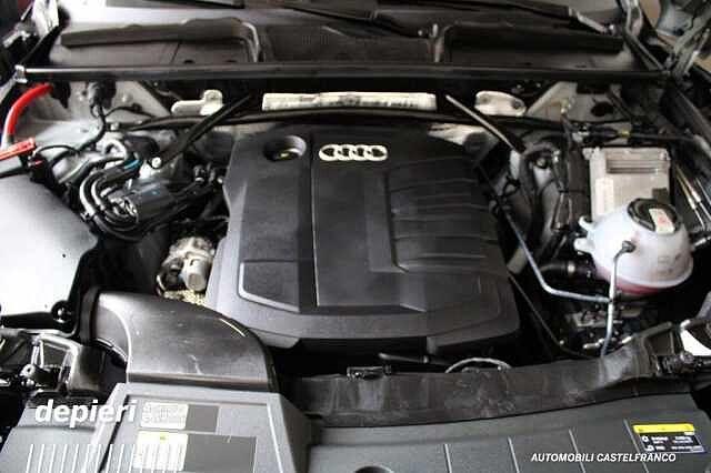 Audi Q5 40 TDI quattro S tronic Identity Black -MHEV