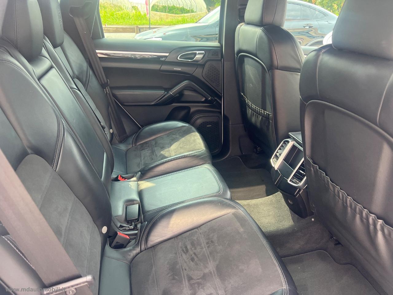 PORSCHE Cayenne 3.0 Diesel Platinum Edition CERCHI 21 LED