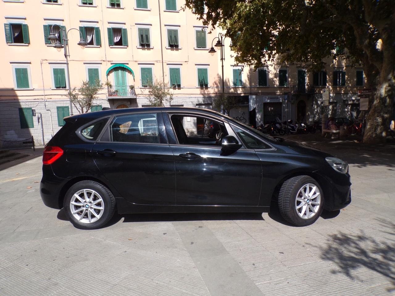 Bmw 2er Active Tourer 218d Cambio Automatico, Clima Bi-Zona, Cerchi in Lega