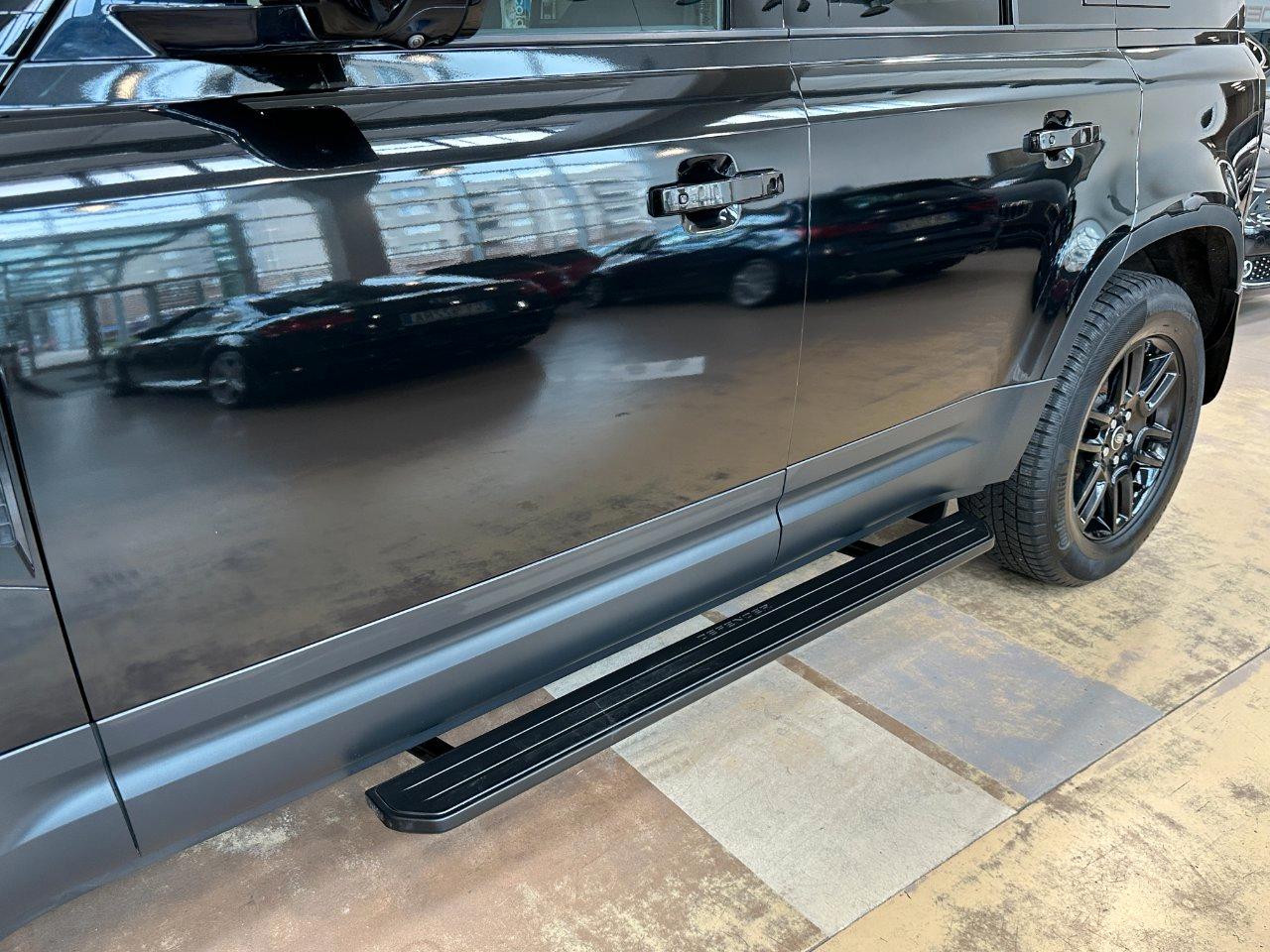 Land Rover Defender 110 3.0d i6 mhev SE awd 250cv auto