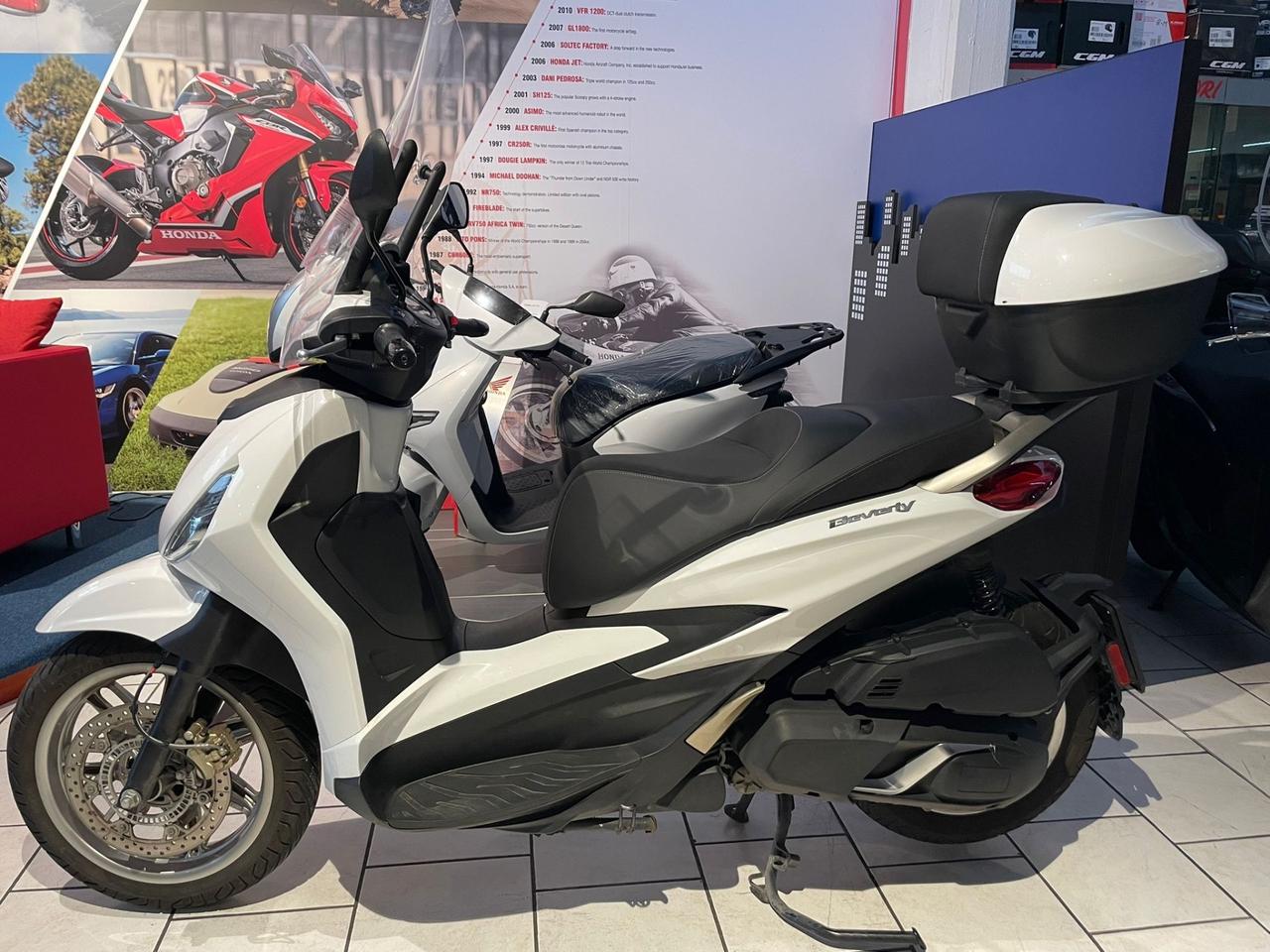 Piaggio Beverly 400 i.e.