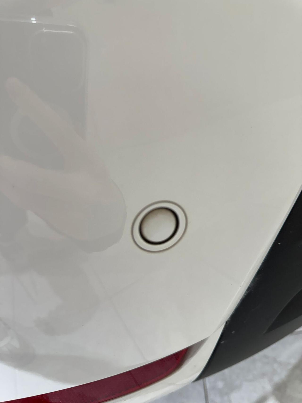 Renault Clio dCi 8V 75 CV 5 porte Moschino Intens