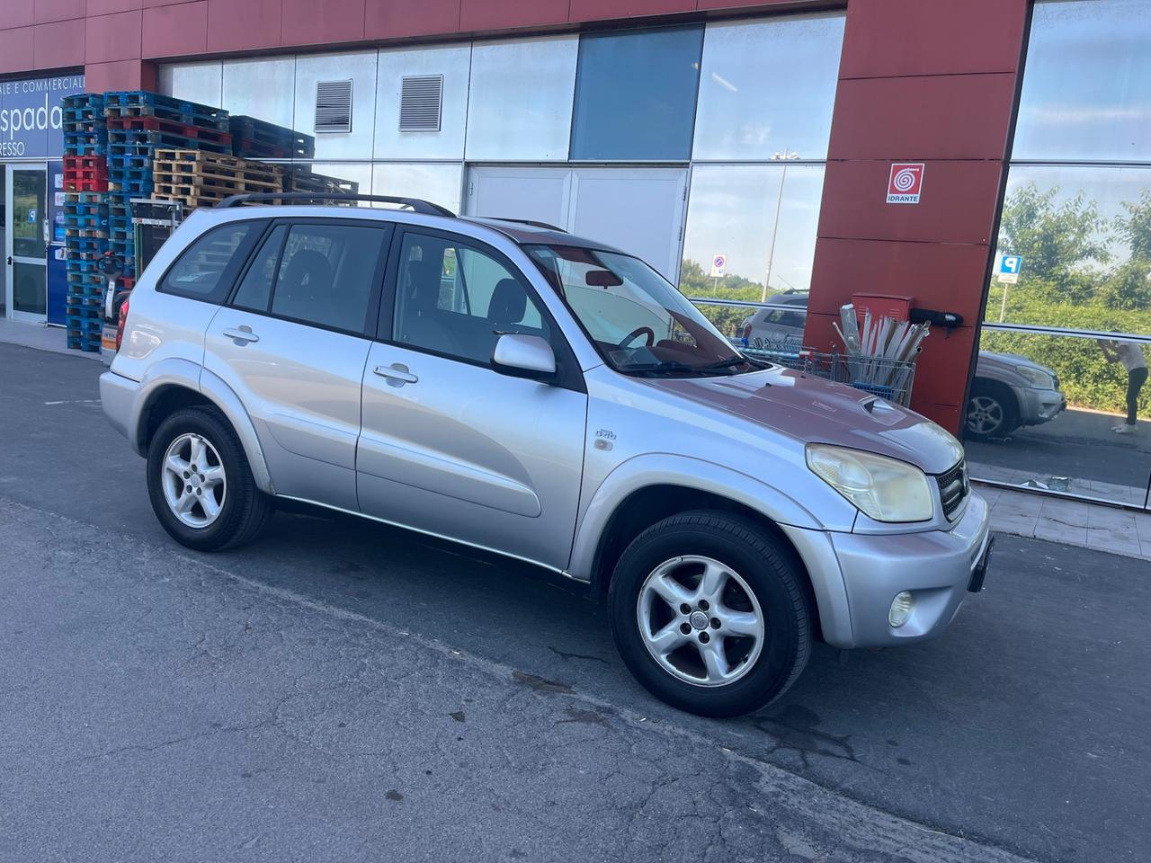 Toyota RAV 4 RAV4 2.0 Tdi D-4D cat 5 porte Sol