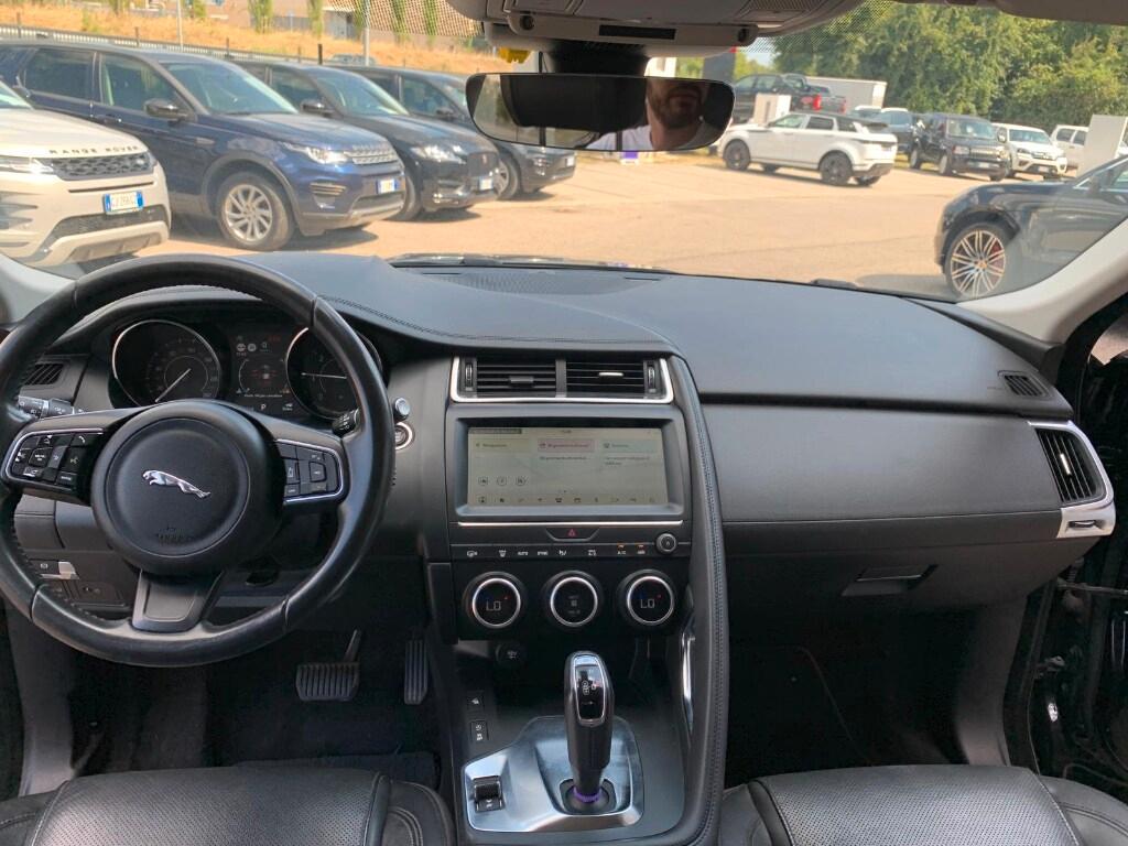 JAGUAR E-Pace (X540) E-Pace 2.0D 150 CV A...