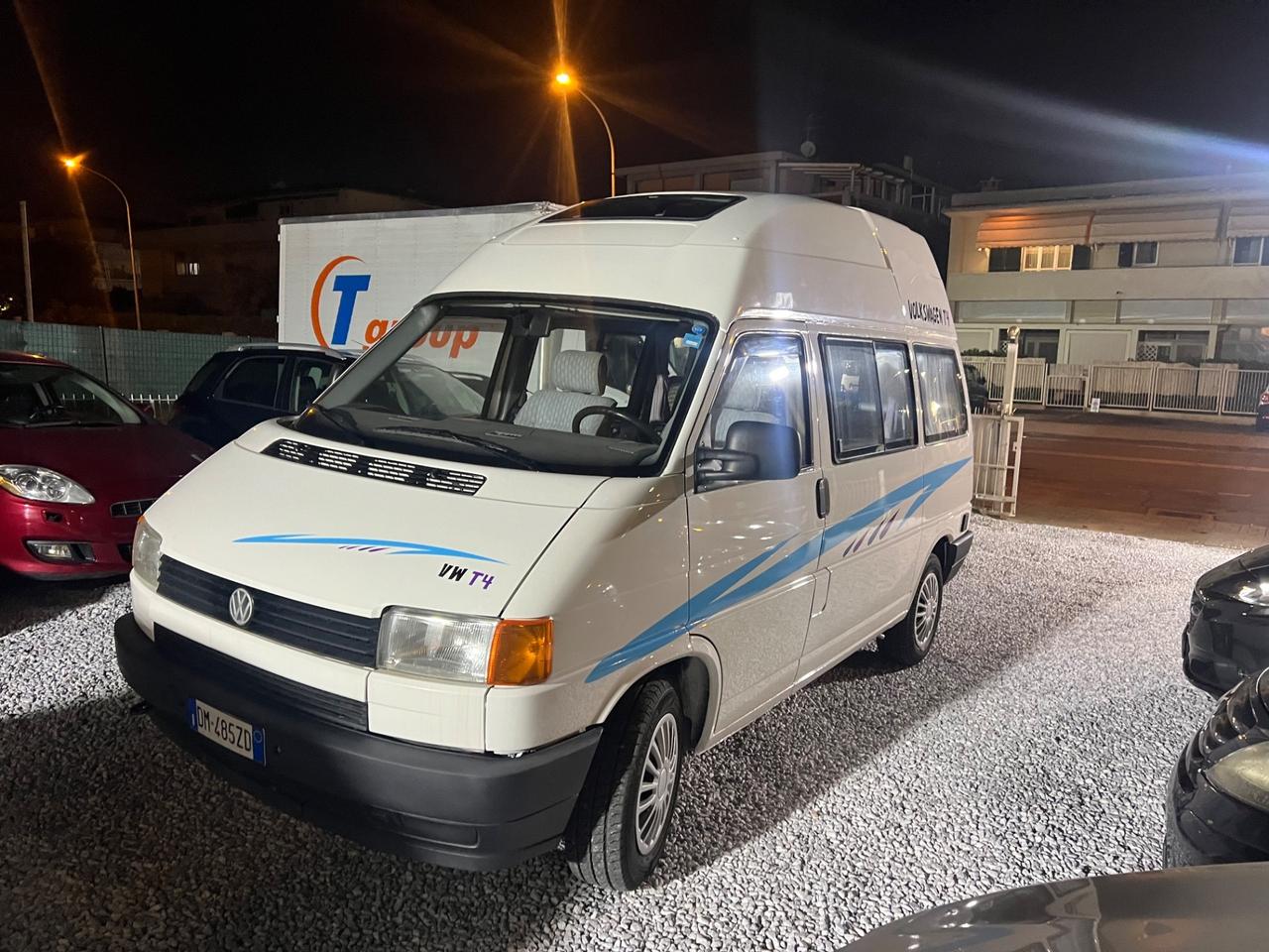 Volkswagen T4 Westfalia per info chiamare no messaggi