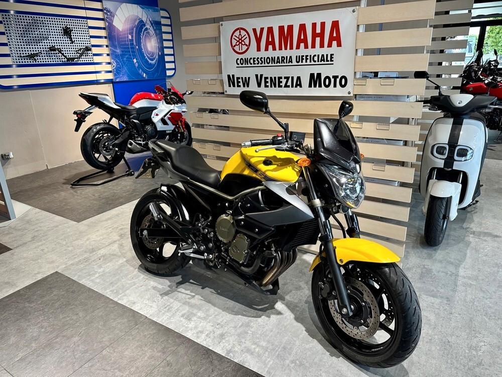 Yamaha XJ6 N - 2009