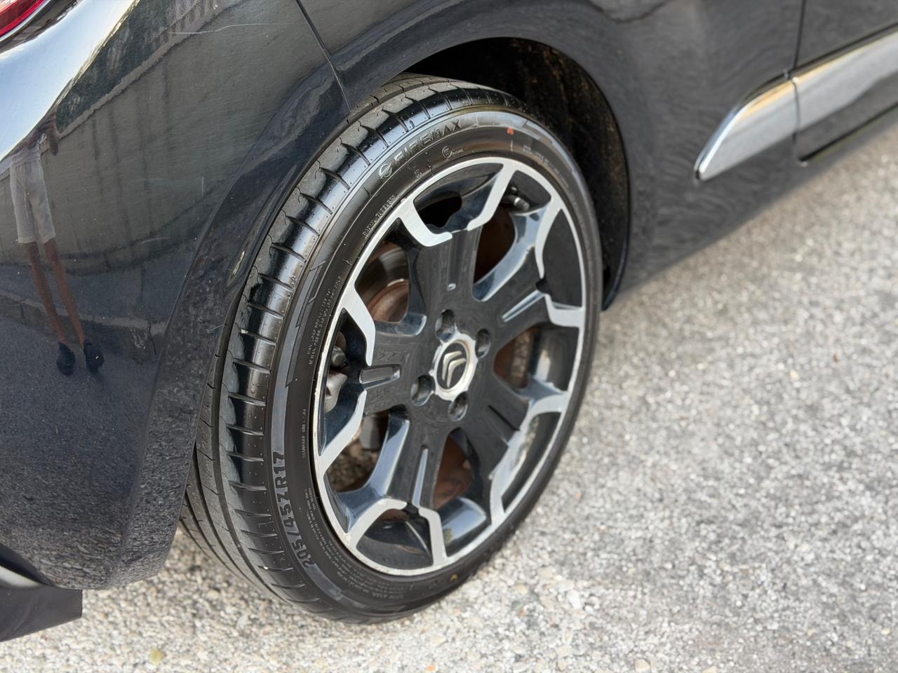 Ds DS3 3 1.6 e-HDi 90 So Chic Cabrio