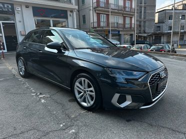 Audi A3 sportback 35 TDI S tronic / PELLE / CAMERA / NAVI