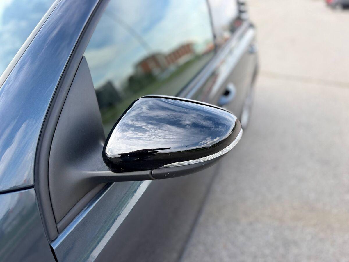 Volkswagen Golf 1.4 tsi Highline 5p dsg