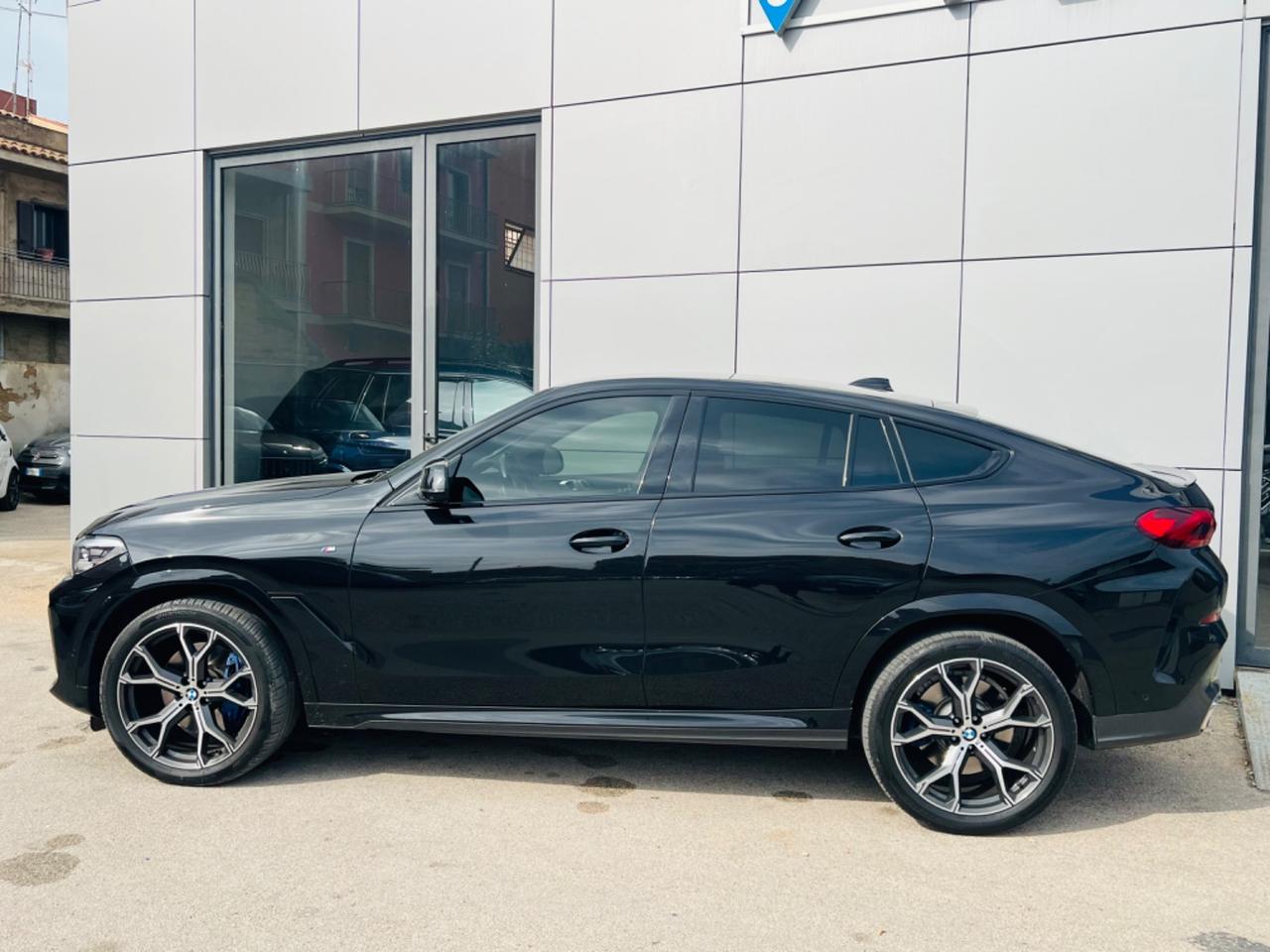 BMW X6 xdrive30d Msport possibilità noleggio no scoring