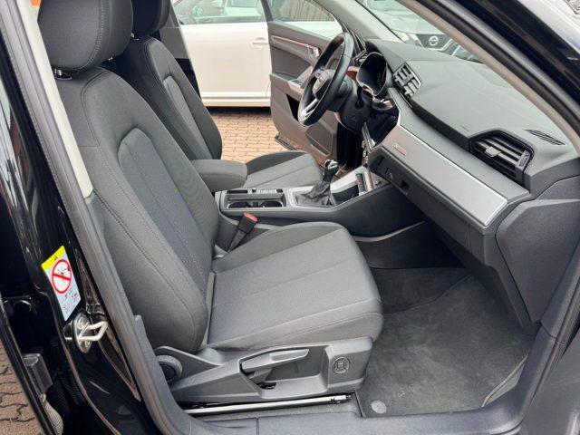 AUDI Q3 SPB 35 TFSI S tronic Business Plus