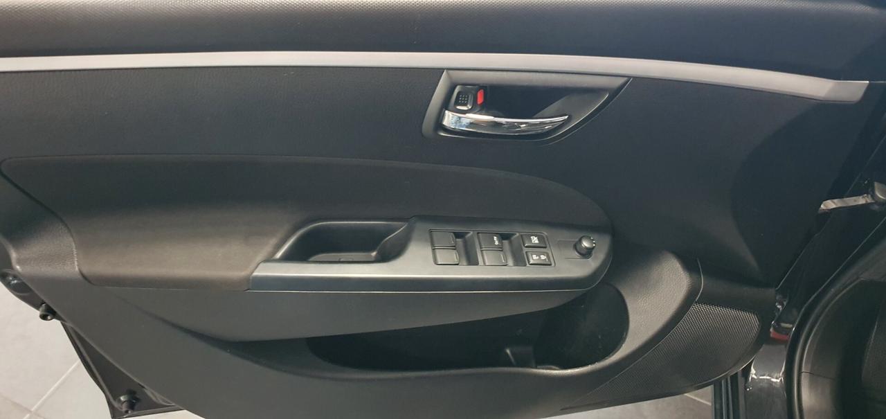 Suzuki Swift 1.3 DDiS 5 porte B-Cool