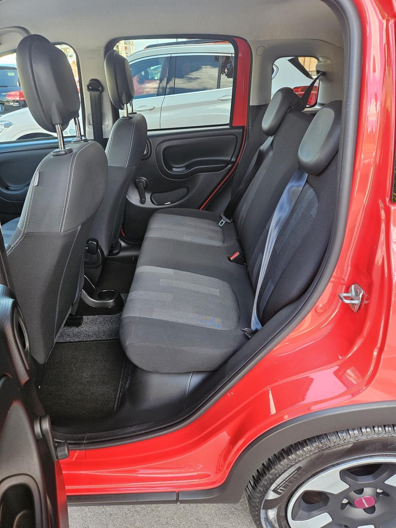 Fiat Panda Fiat Panda CROSS 1.2 BENZ/GPL 51kw 69cv