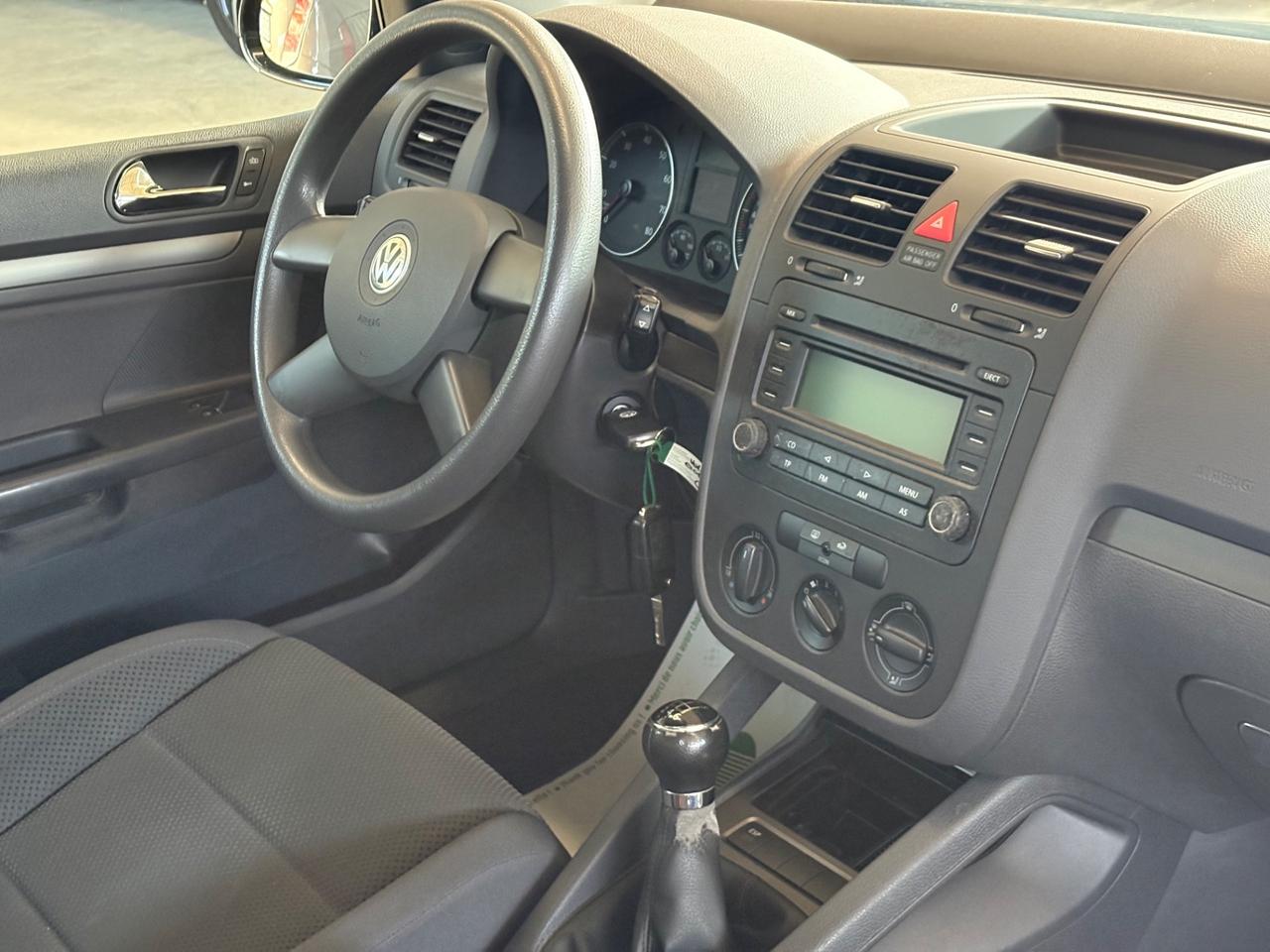 Volkswagen Golf 1.6 16V FSI 5p. Sportline