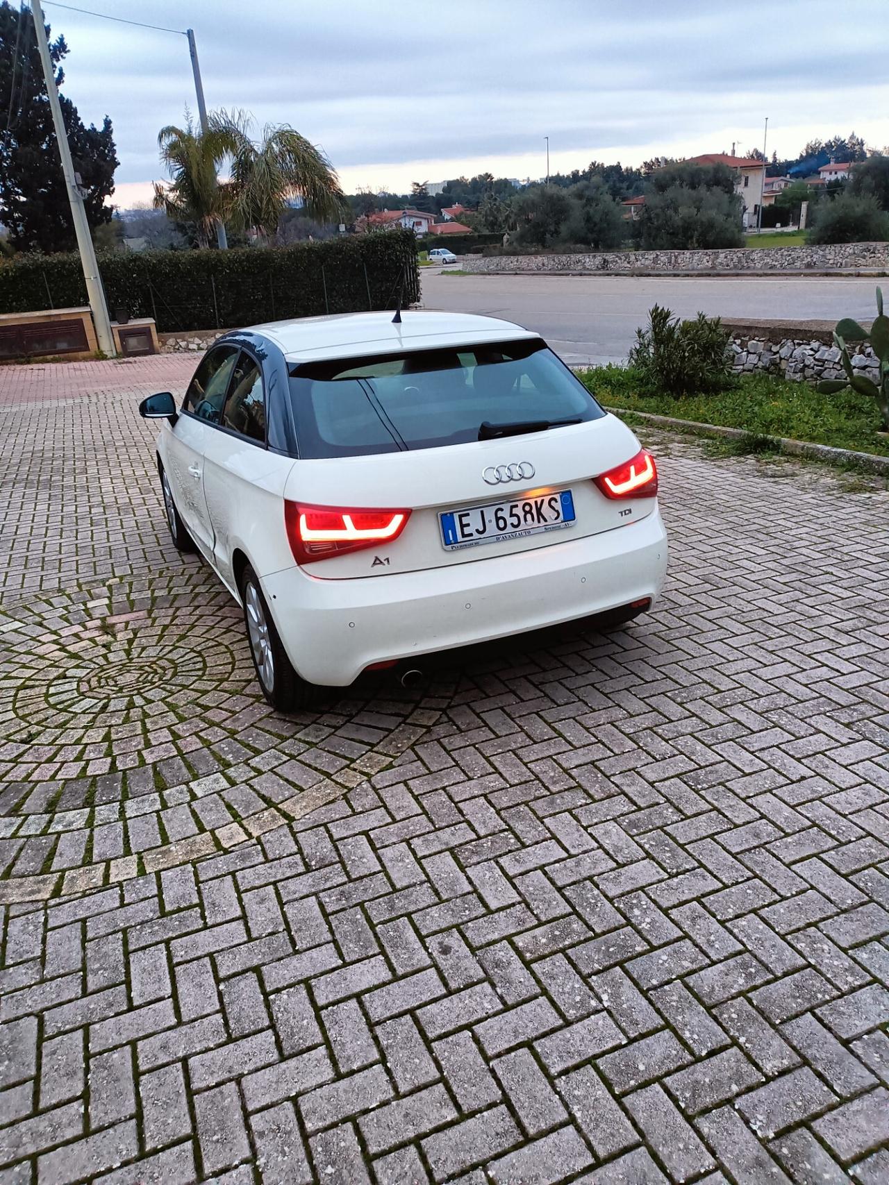 Audi A1 1.6 TDI 105 CV Ambition