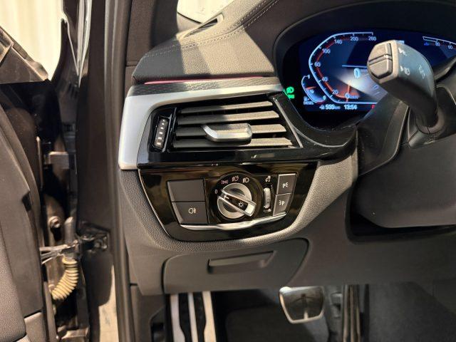 BMW 520 d Touring XDrive Msport LED PELLE 20" PANO Camera